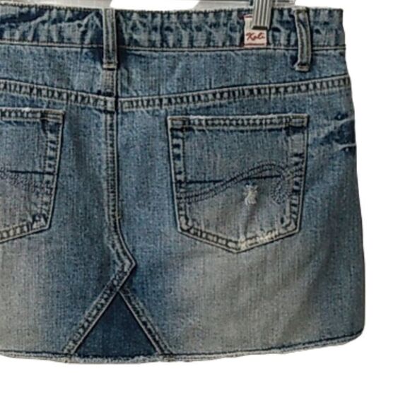 Kali Denim Distressed Mini Skirt Size 11 NEW - Picture 5 of 8